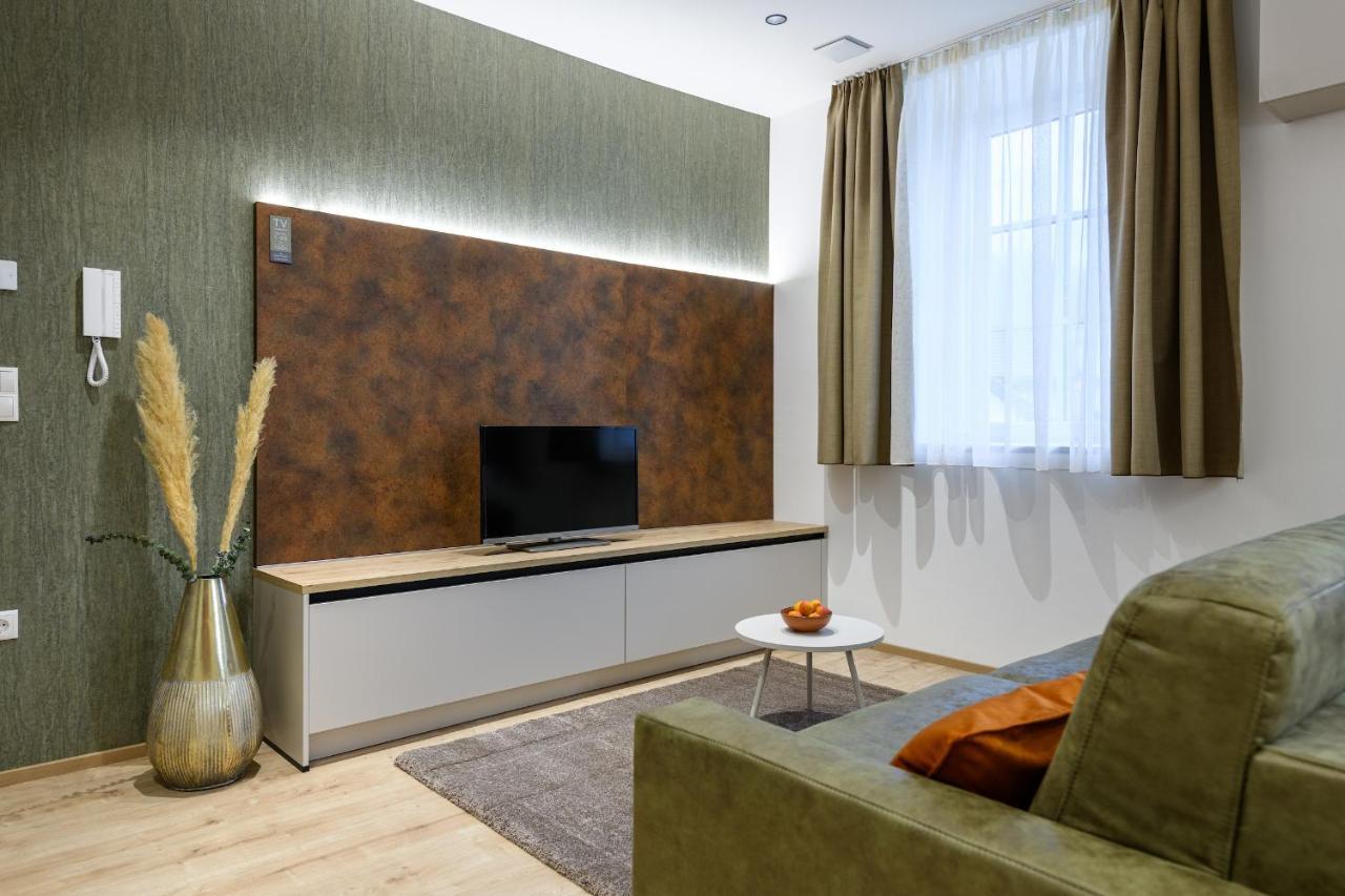 וילאבאסה Villa Fauster Pustrabase מראה חיצוני תמונה